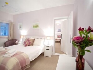 Standard Double Room, Ensuite