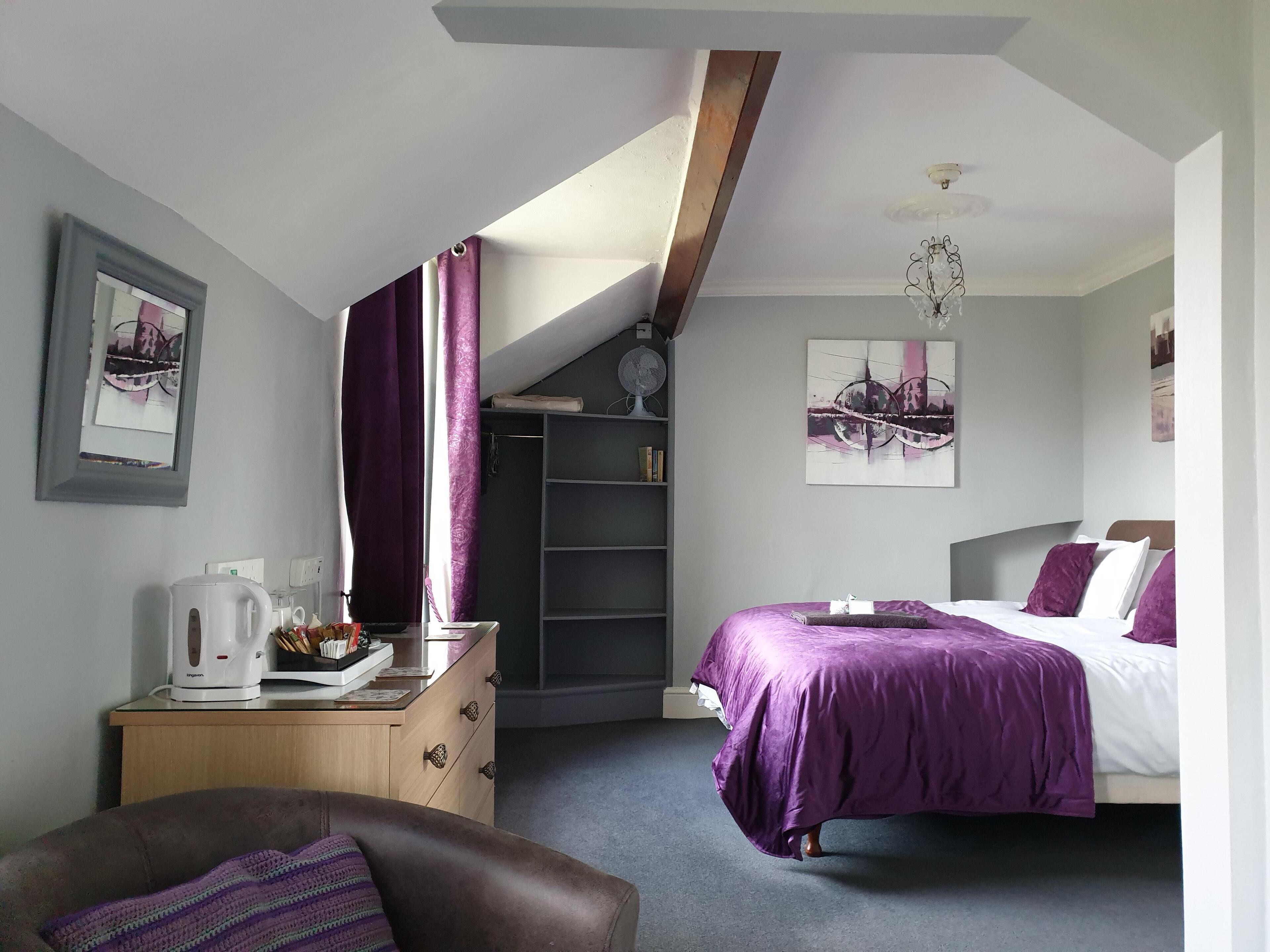 Superior Double Room, Ensuite (River View)