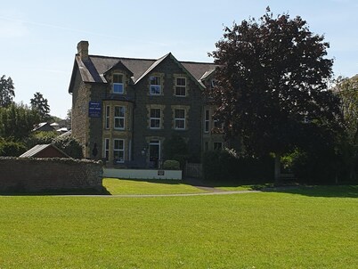 Bronwye Guest House