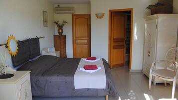 Comfort Double Room, Garden View