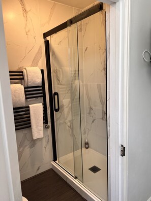 Double Room, Ensuite ((Holkham)) | Bathroom
