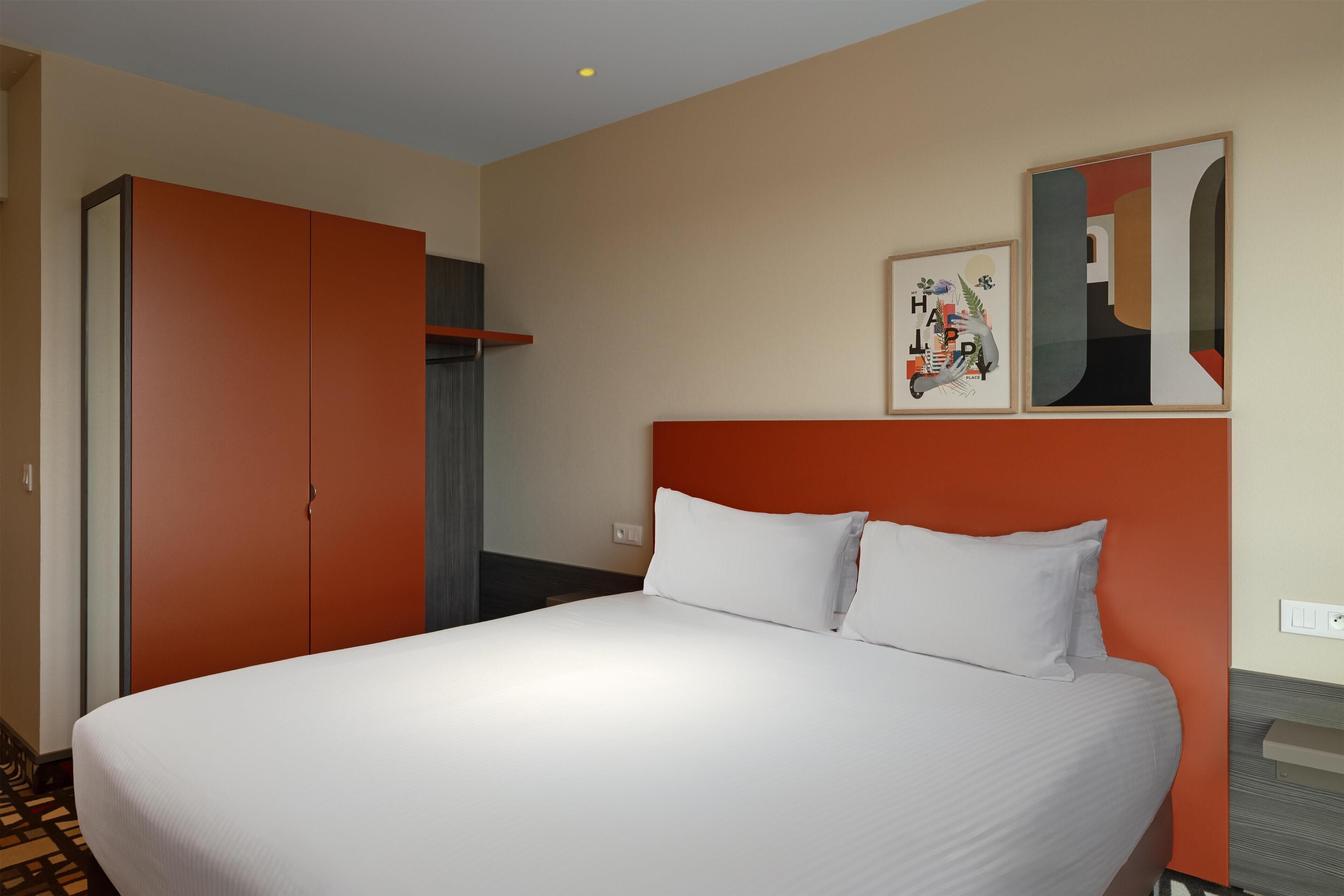 Literie de qualité supérieure, coffres-forts dans les chambres, bureau