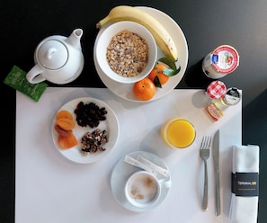 Daily buffet breakfast (EUR 16 per person)