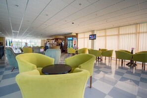 Sala de estar en el lobby