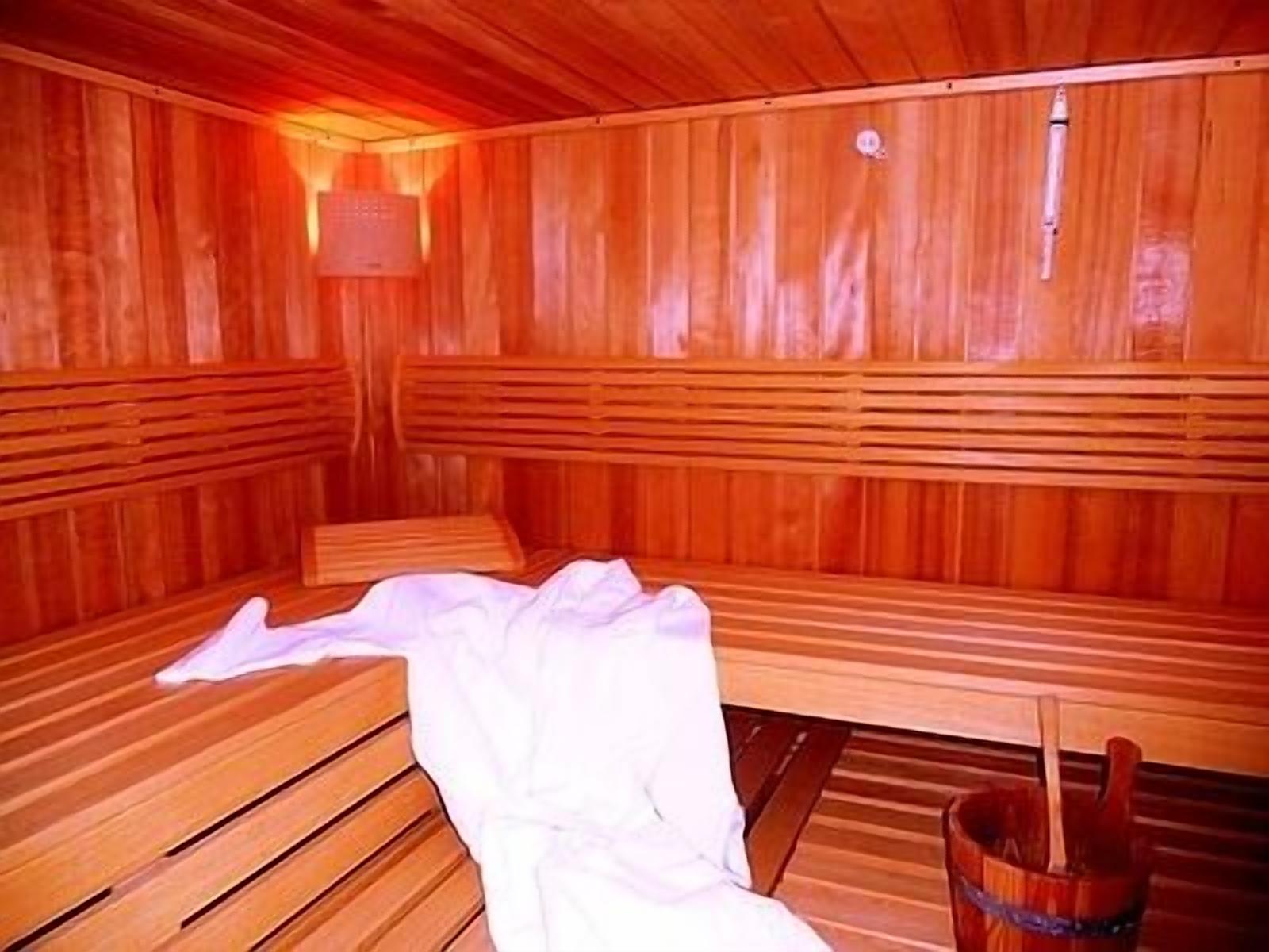 sauna, turkish bath/hammam