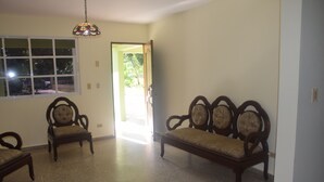 Flat-screen TV - Farm Villa Estancia (Santiago de los Caballeros)