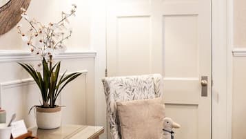 Deluxe Double Room, Ensuite | Miscellaneous