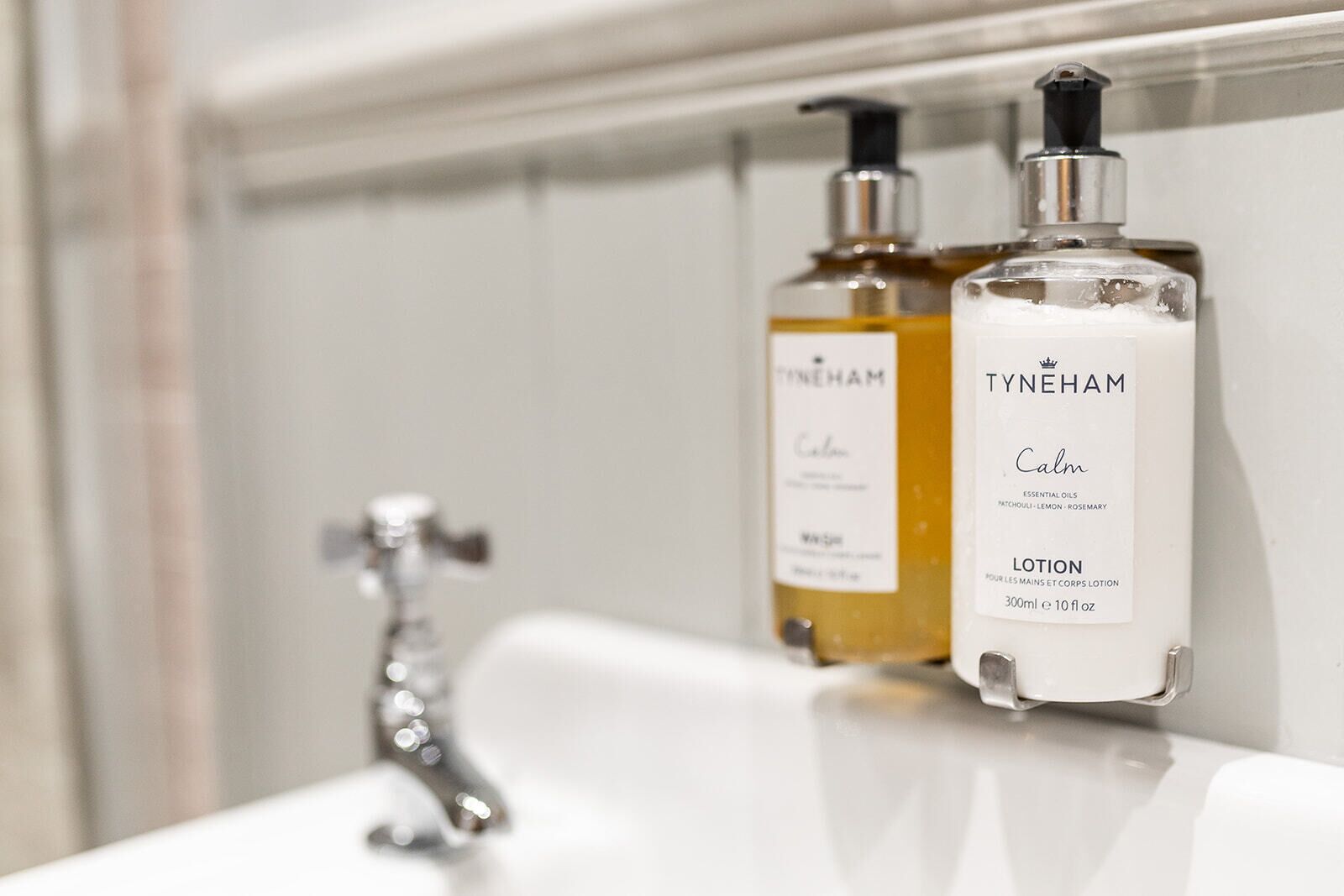 deluxe double room, ensuite | bathroom