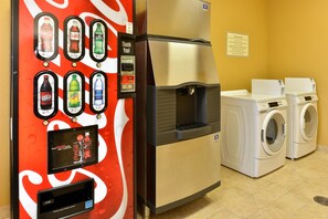 Laundry room - Americas Best Value Inn Tupelo (Tupelo)