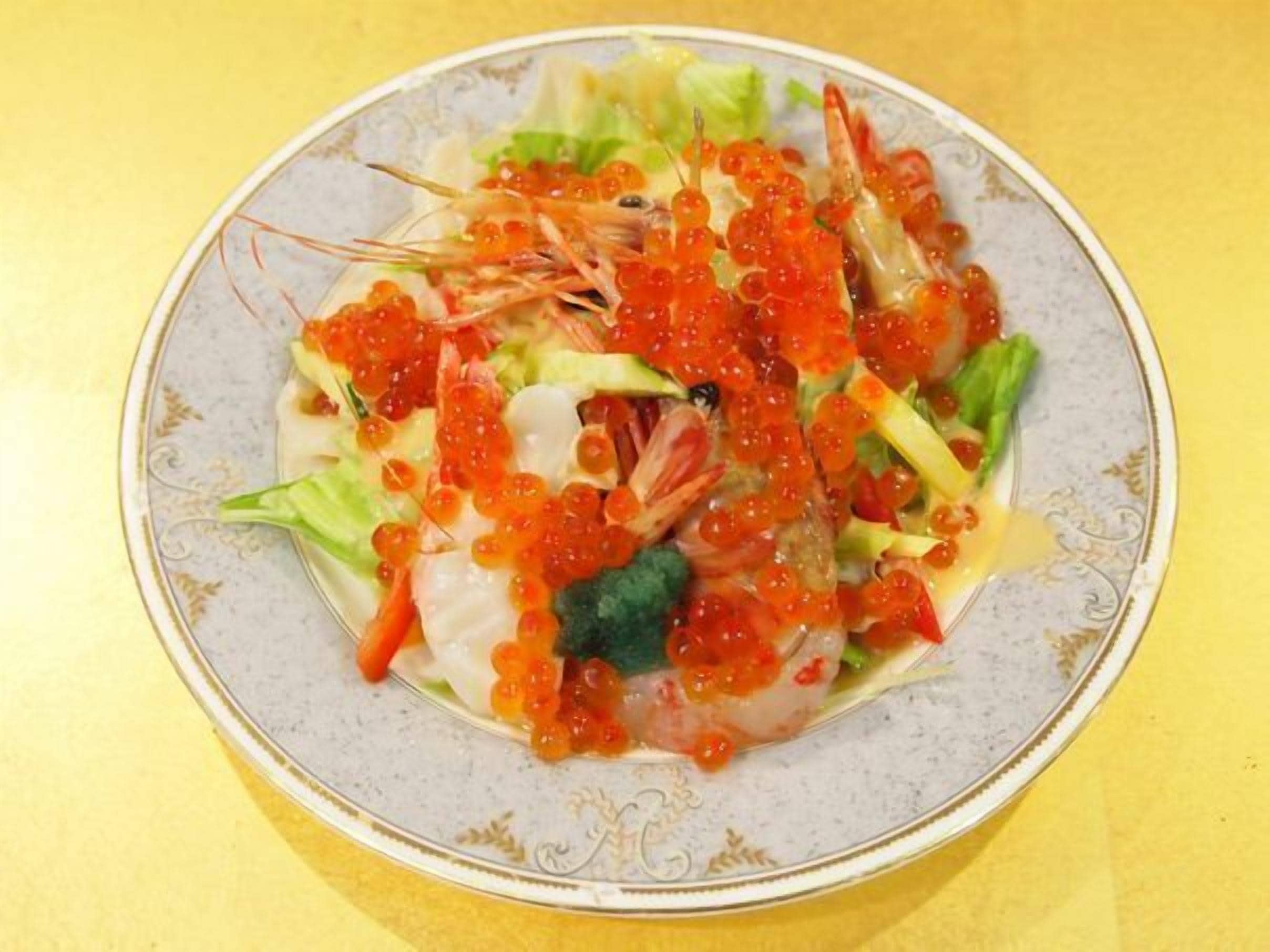 Comida y bebida