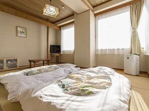 Room - Imabari Urban Hotel (Imabari)