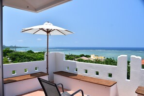 Private Vacation Home | Balcony view