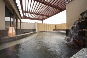 室外 Spa 池