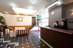 Lobby - Beppu Ekimae Hotel Hayashi (Beppu)