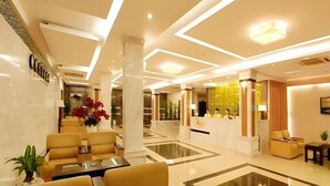Lobby - M Village Hotel Da Nang Centre, a Brand of Modern Village Lifestyle (Da Nang)