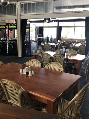 ร้านอาหาร