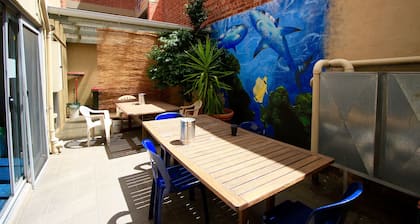 The Guesthouse - Hostel