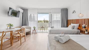 Twin/Triple Room, Ocean View | In-room dining