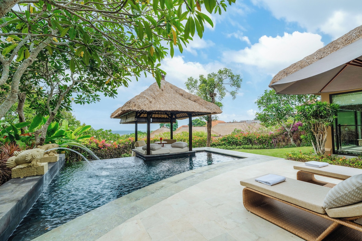 Private pool