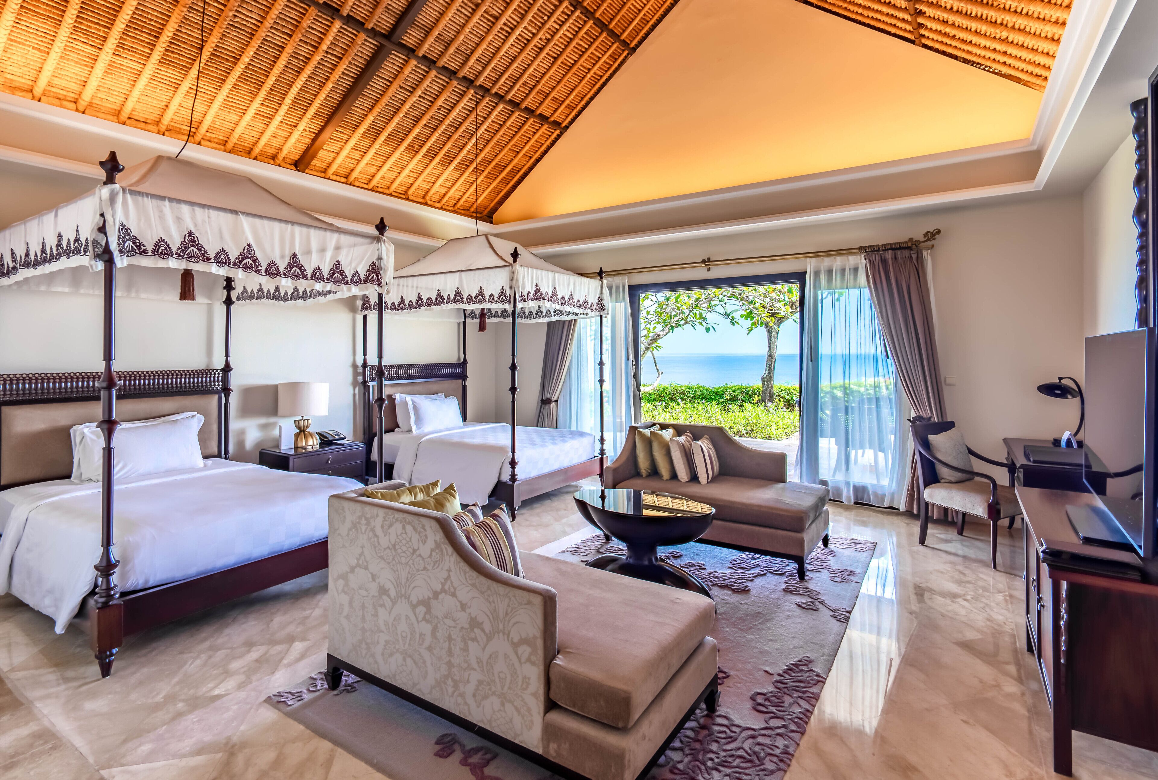 2BR Ocean Front Villa | Premium bedding, minibar, in-room safe, desk