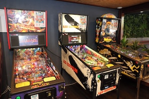 Game room - Park Beach Hotel Motel (Coffs Harbour)