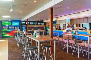 Dining - Park Beach Hotel Motel (Coffs Harbour)