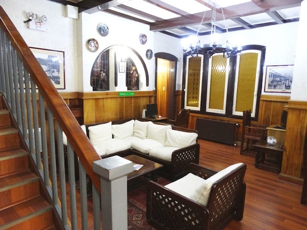 Reception - Apartamentos Vegas (Santiago)