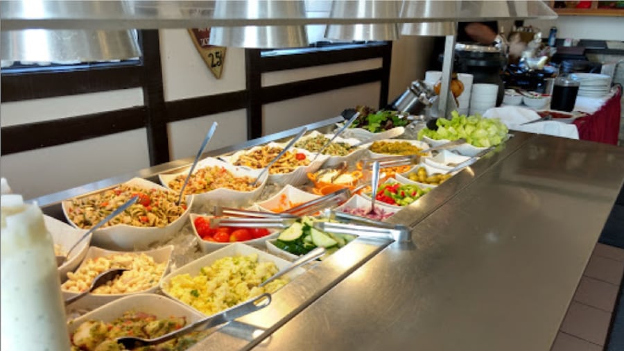 McIntosh Country Inn & Conference Centre in Canada