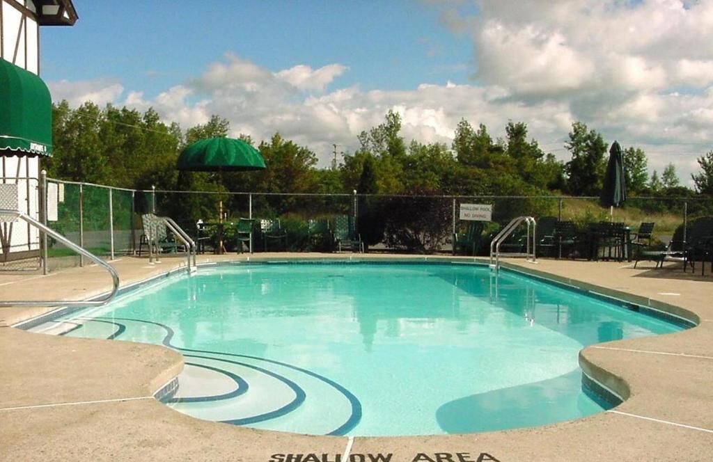 Piscina stagionale all'aperto