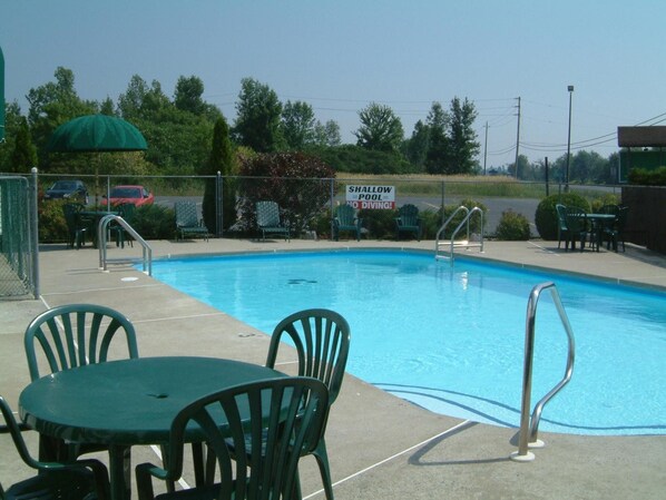 Seasonal outdoor pool