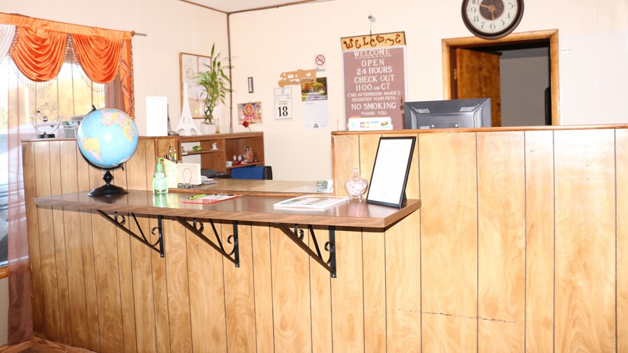 Frontier Motel