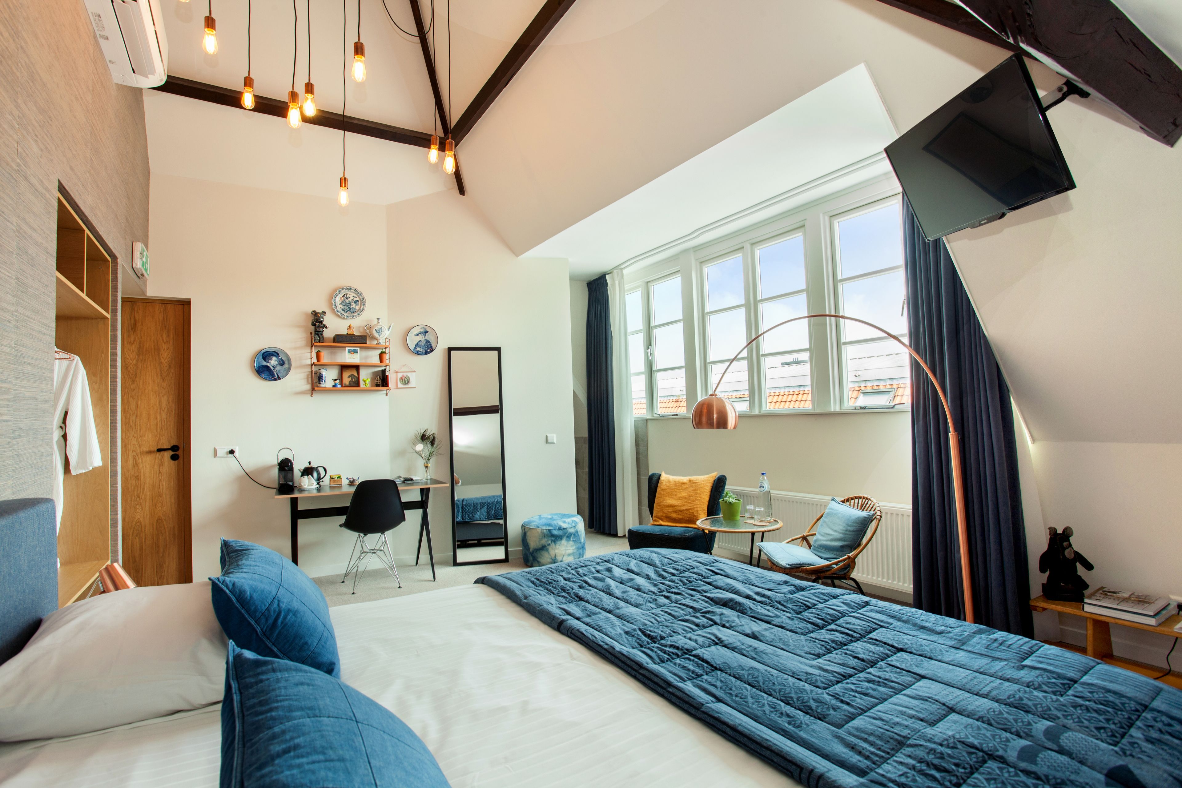 superior room | 1 bedroom, blackout curtains, soundproofing, iron/ironing board