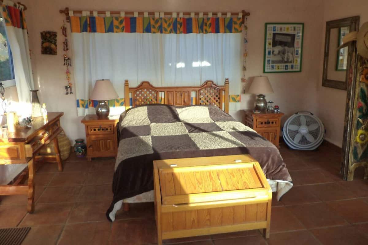 Cabin (Intermedia)