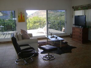 Superior Cabin | Minibar, individually decorated, individually furnished, rollaway beds