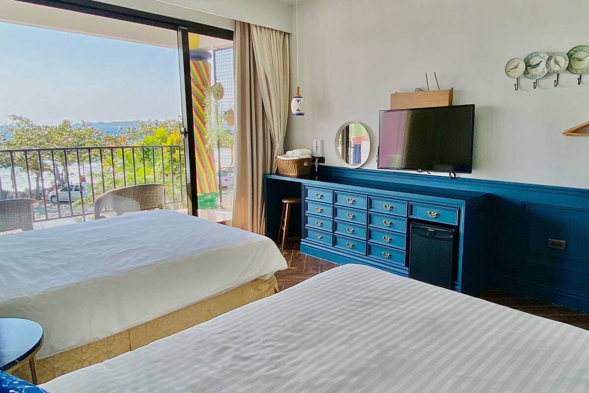 Quadruple Room with Ocean View