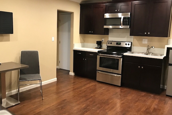 Suite | Private kitchenette