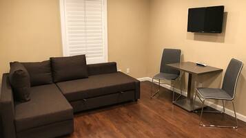 Suite | Living room