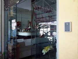 Pintu masuk hartanah