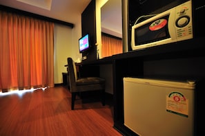 Superior Room | Mini-refrigerator