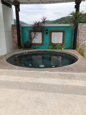 Udendørs spabad