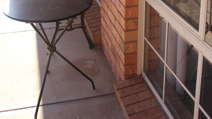 Red Cliffs Colonial Motor Lodge