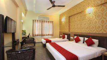 Chambre Standard Double ou avec lits jumeaux, 1 lit double