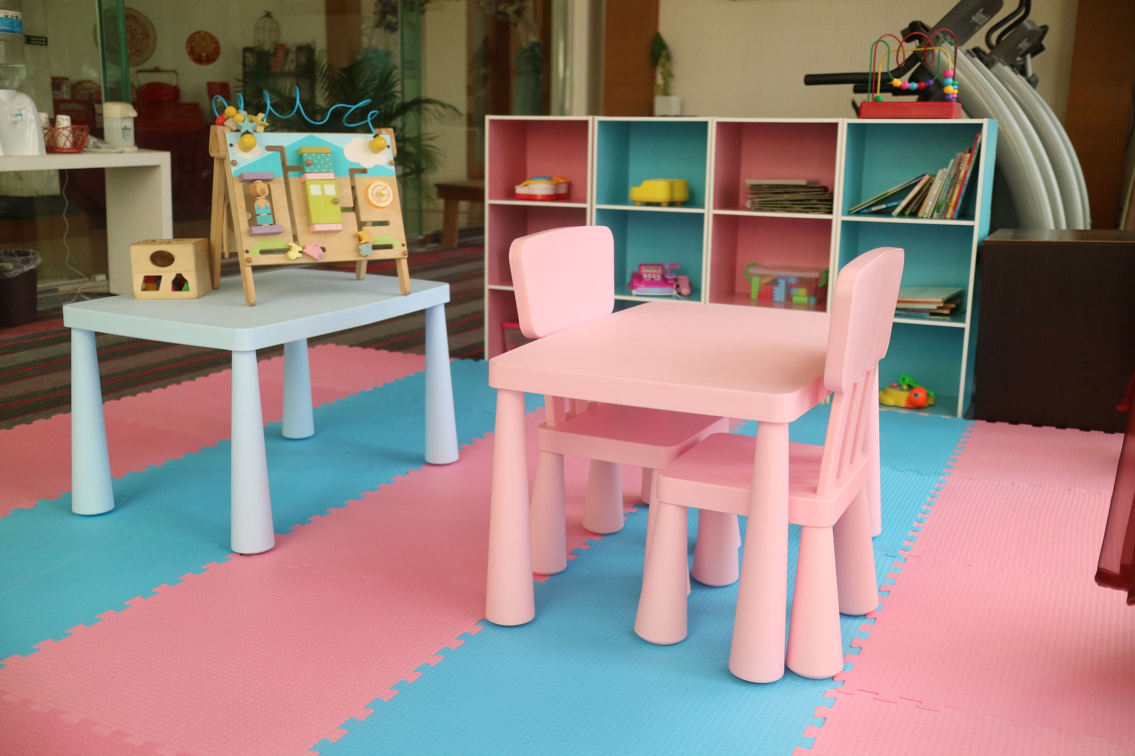 children’s play area – indoor