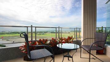 Deluxe Double Room, 1 Double Bed, Balcony | Balcony