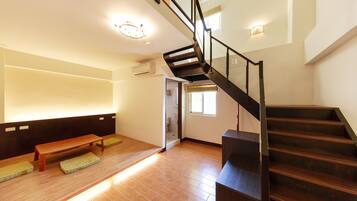 Deluxe Loft, 2 Bathrooms (Livingroom and Balcony) | Living area | 42-inch LED TV with cable channels, TV