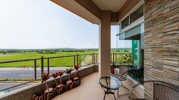 Deluxe Double Room, 1 Double Bed, Balcony | Premium bedding, down comforters, individually furnished, desk