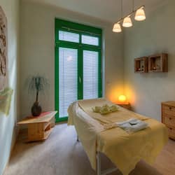 Salas de tratamiento para parejas, sauna y baño de vapor