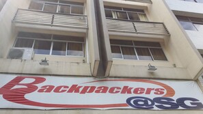 Facciata della struttura