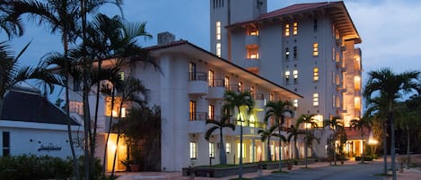 Front of property – evening/night