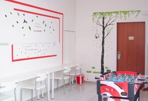 Games room - Traveller@SG - Hostel (Singapore)